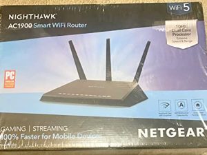 NETGEAR Nighthawk Smart WiFi Router (R7000) - AC1900 Wireless Speed (up to 1900 Mbps) | Up to 1800 sq ft Coverage & 30 Devices | 4 x 1G Ethernet and 2 USB Ports | Armor Security
